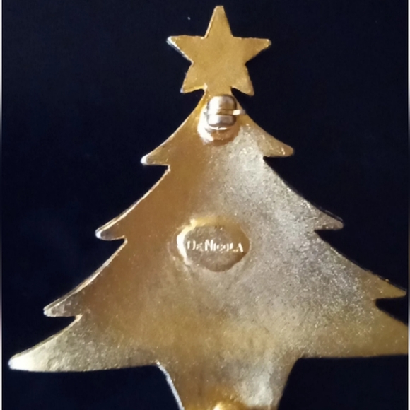 DeNikola Rare Signed Christmas Tree Brooch/Pin, gold tone, rhinestones, vtg - Picture 3 of 5